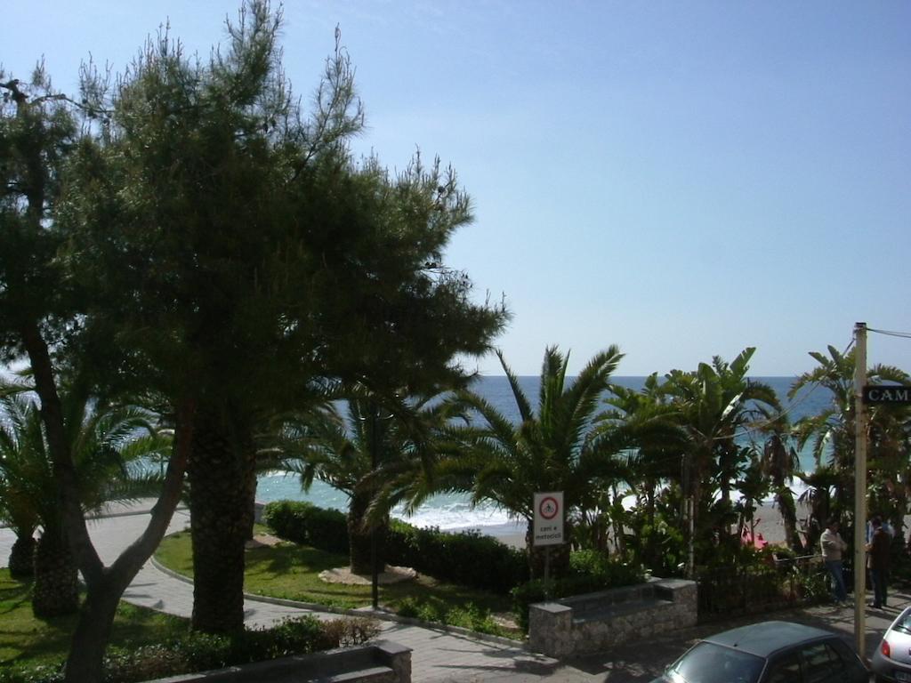 Taormina Beach House Mazzeo Exterior foto
